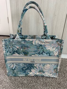 I’m NOT DIOR Floral Jacquard Tote Bag - Blue Green